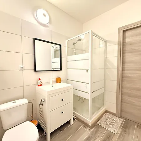 Casa Buda 1br - Lakes Malpensa Mxp 24h Check-in Parking Sesto Calende