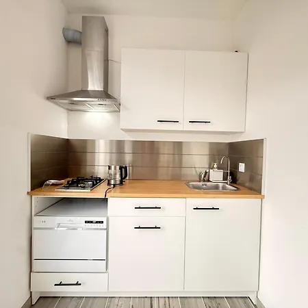 Casa Buda 1br - Lakes Malpensa Mxp 24h Check-in Parking * Sesto Calende