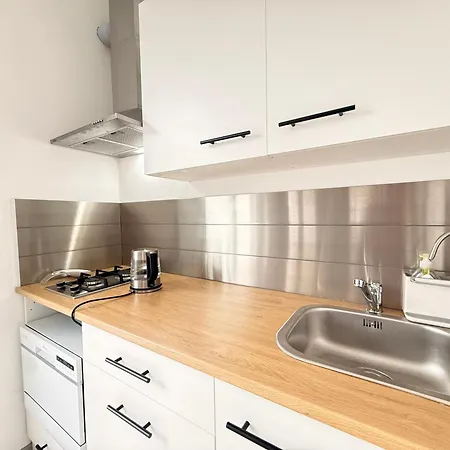 Casa Buda 1br - Lakes Malpensa Mxp 24h Check-in Parking Sesto Calende