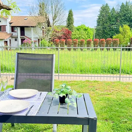 Appartement Casa Buda 1br - Lakes Malpensa Mxp 24h Check-in Parking